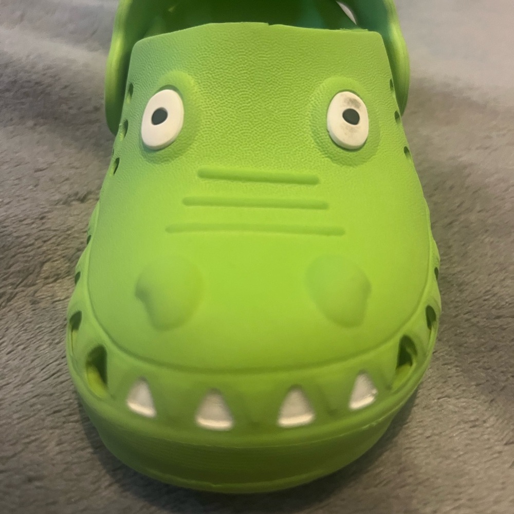 Green Crocodile Toddler Clogs